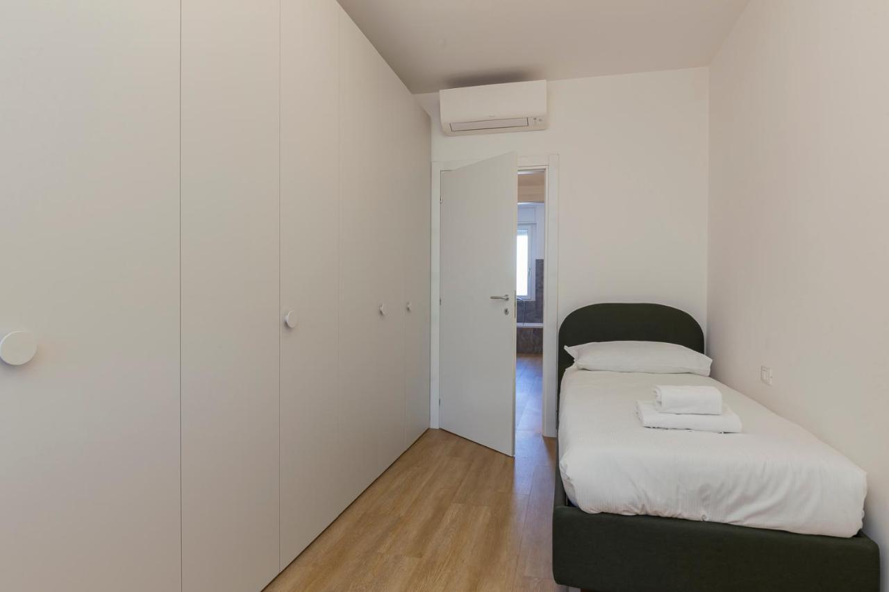 Luxury Apartment Near Navigli - Anemoni 5 Milano Eksteriør billede